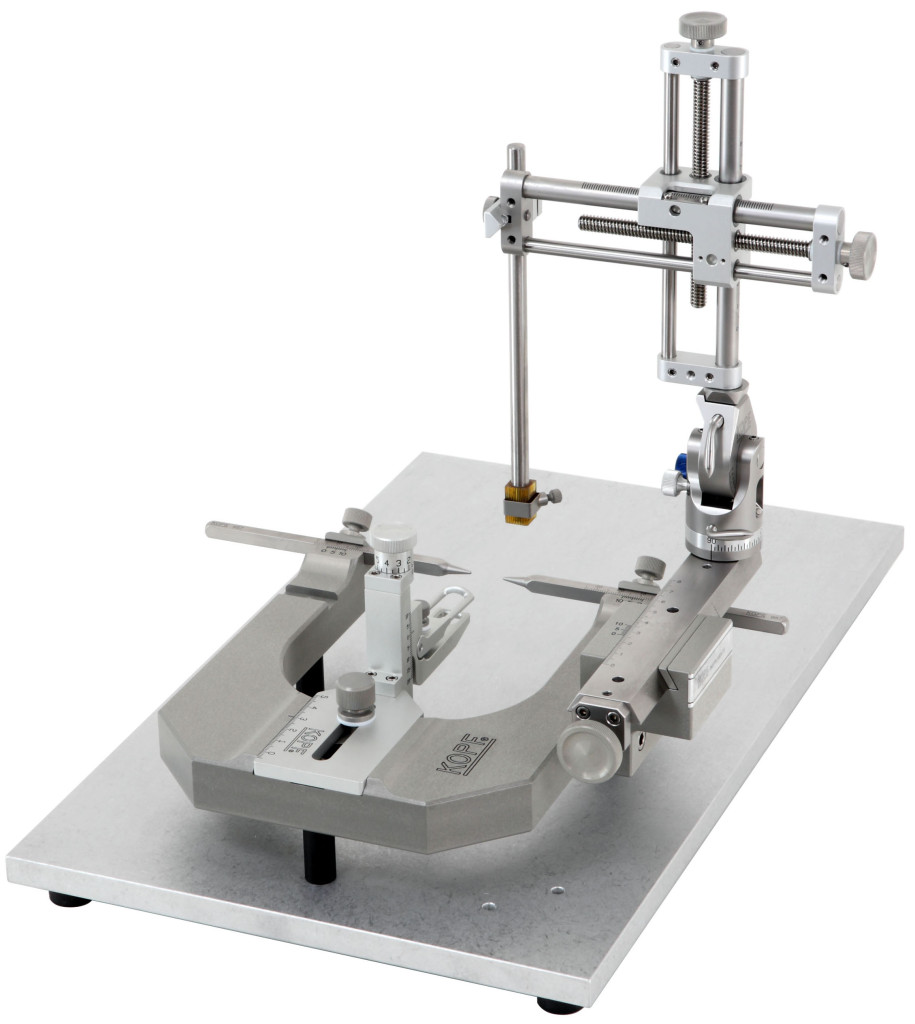 Stereotaxic Instrument